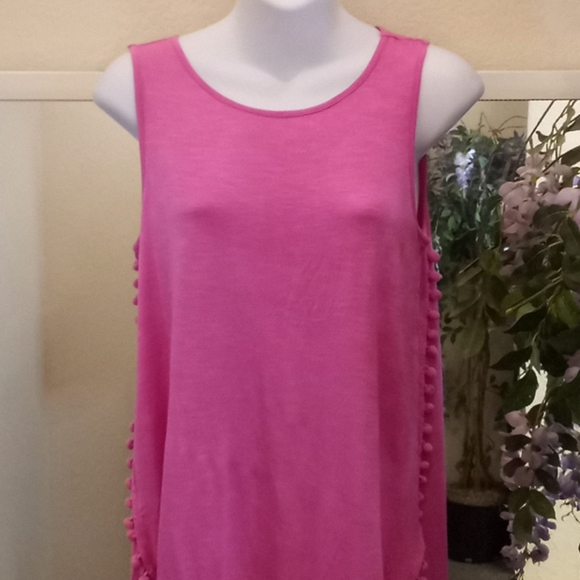 Design History Pompom Tank Top - Picture 2 of 13